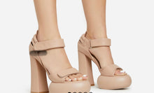 Load image into Gallery viewer, Nude Platform Block Heel

